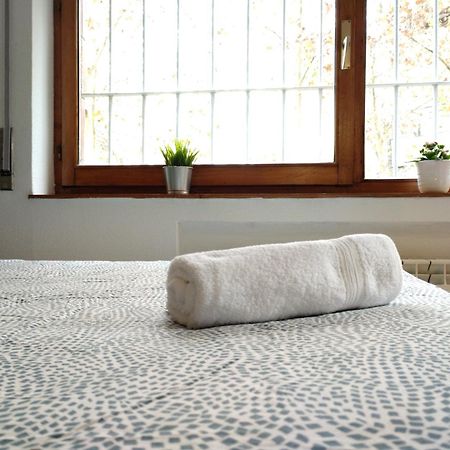 Habitacion Confort En Chamartin Мадрид Екстериор снимка